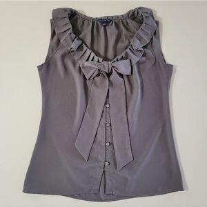 Banana Republic Women's Taupe/Green Sleeveless Ruffle V-neck Blouse